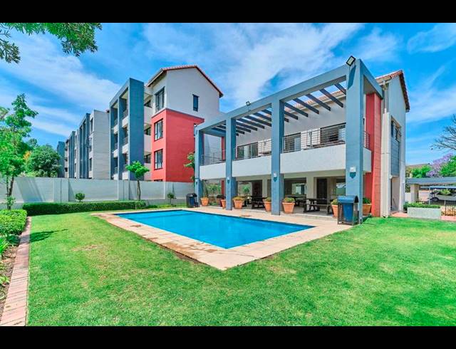 2 BEDROOM APARTMENT FOR SALE IN LONEHILL